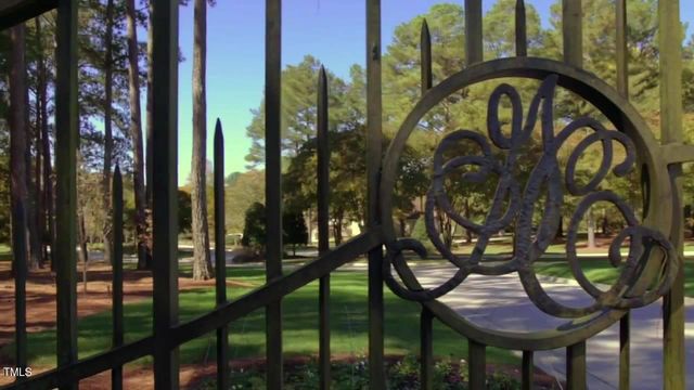 27425 Walker, Chapel Hill, NC 27517