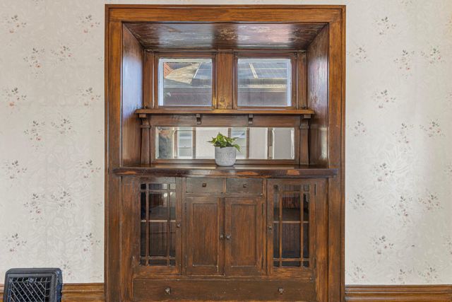 3628 16th Avenue S, Minneapolis, MN 55407