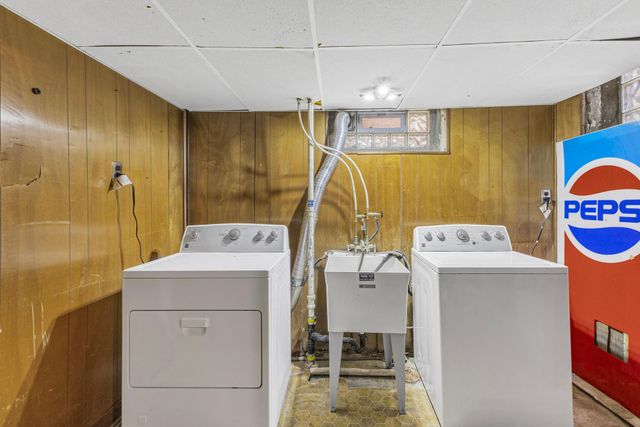 3628 16th Avenue S, Minneapolis, MN 55407