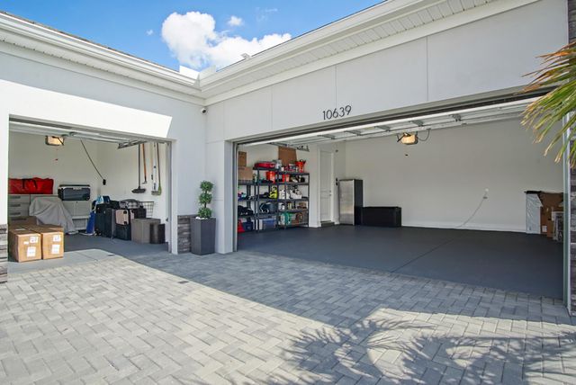 10639 SW Vineyard Drive, Port St. Lucie, Port St Lucie, FL 34987