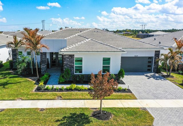 10639 SW Vineyard Drive, Port St. Lucie, Port St Lucie, FL 34987