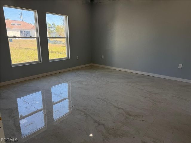 484 Westdale AVE, Lehigh Acres, FL 33972