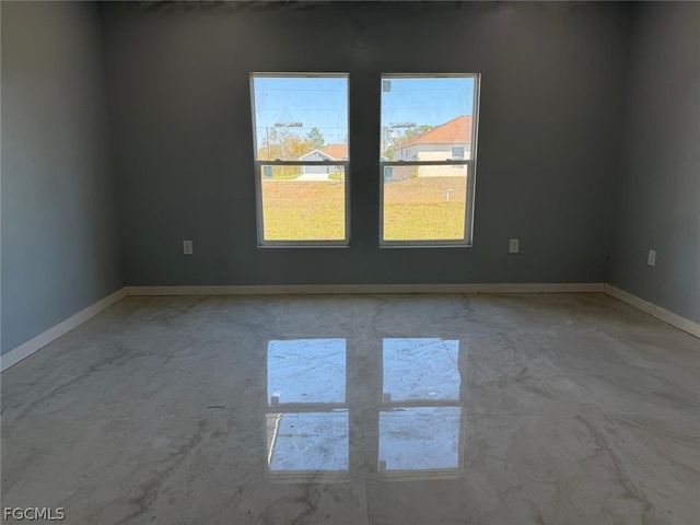 484 Westdale AVE, Lehigh Acres, FL 33972