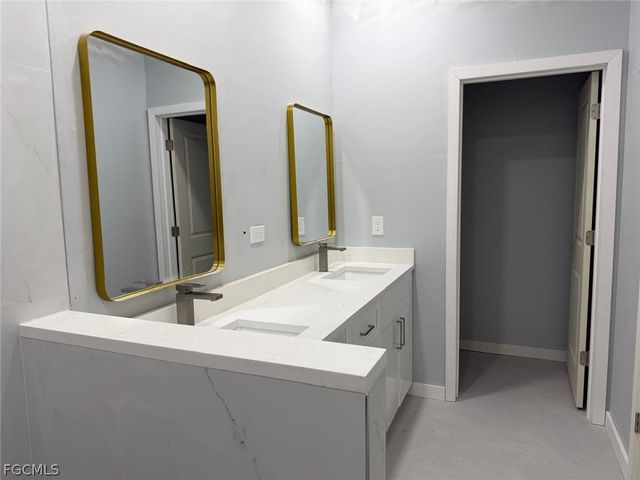 484 Westdale AVE, Lehigh Acres, FL 33972