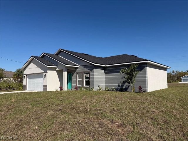 484 Westdale AVE, Lehigh Acres, FL 33972