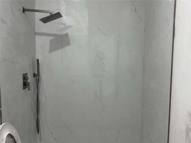 484 Westdale AVE, Lehigh Acres, FL 33972