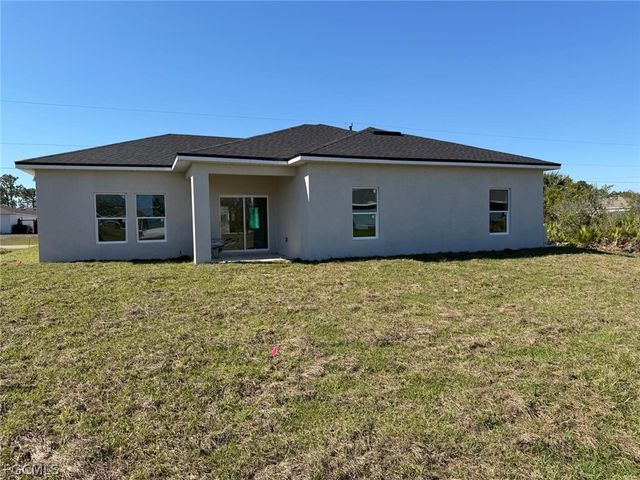 484 Westdale AVE, Lehigh Acres, FL 33972