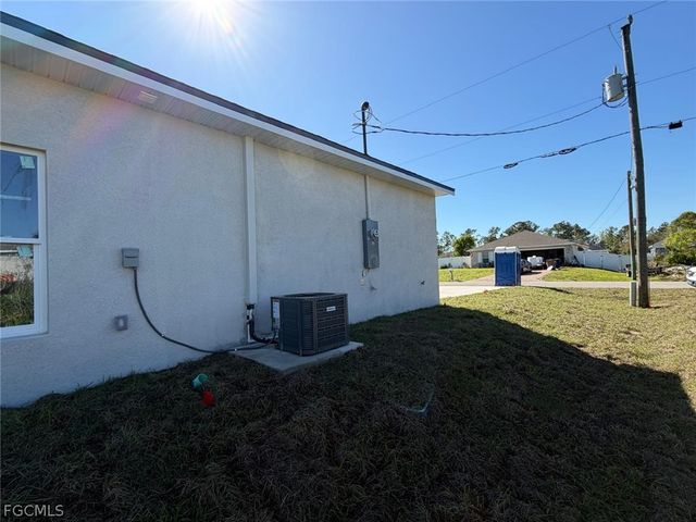 484 Westdale AVE, Lehigh Acres, FL 33972