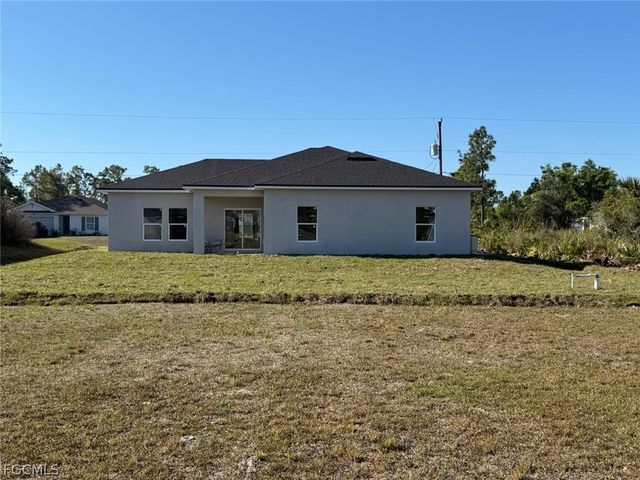 484 Westdale AVE, Lehigh Acres, FL 33972