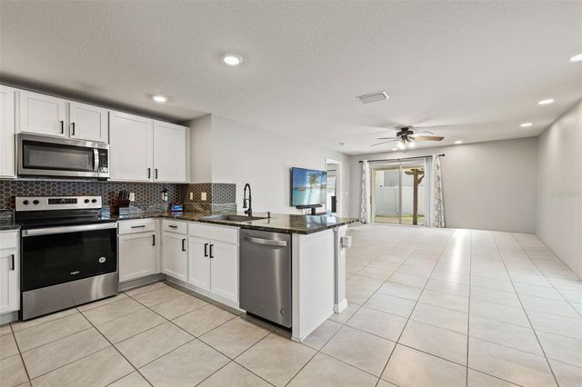 12115 LILY MAGNOLIA LANE, Riverview, FL 33569