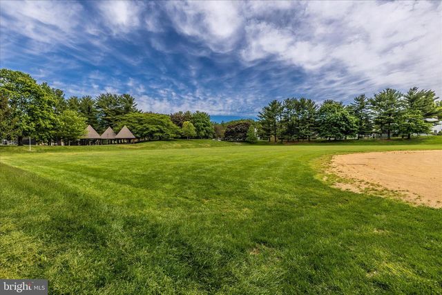 20516 HIGHLAND HALL DR, Gaithersburg, MD 20886