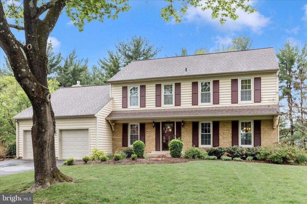 Image 44 of property listing at 20516 HIGHLAND HALL DR, Gaithersburg, MD 20886