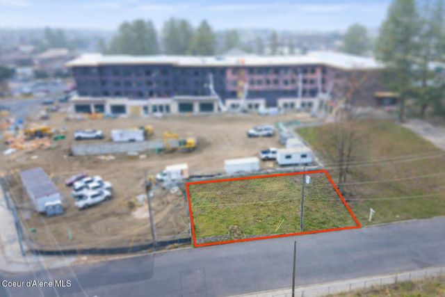 1113 W Davidson AVE, Coeur D'alene, ID 83814