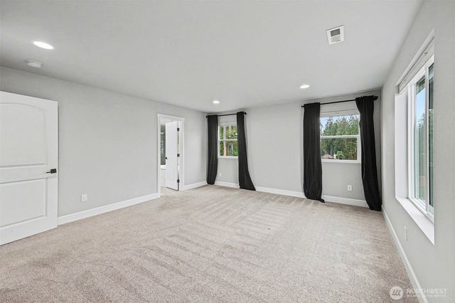 25818 208th Avenue SE, Covington, WA 98042