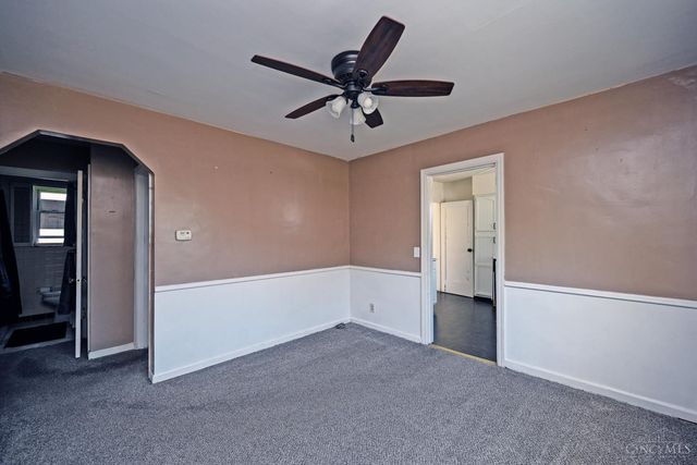 4027 Smith Road, Cheviot, OH 45211