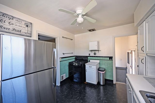 4027 Smith Road, Cheviot, OH 45211
