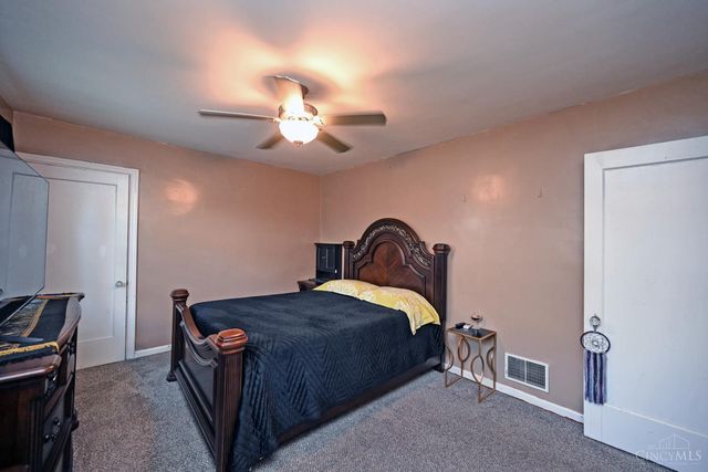4027 Smith Road, Cheviot, OH 45211