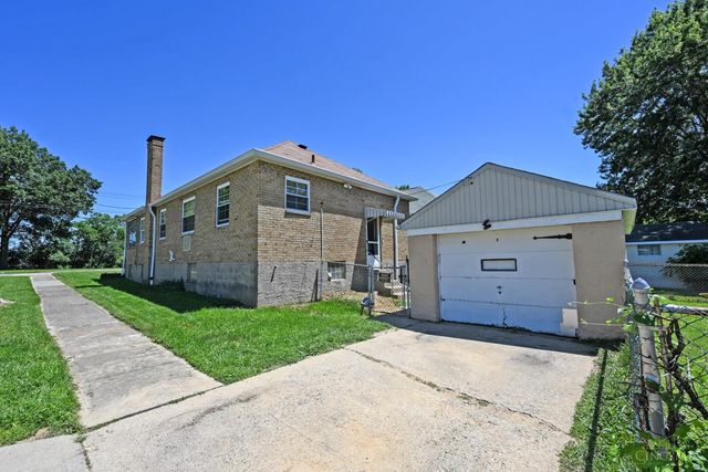 4027 Smith Road, Cheviot, OH 45211