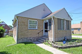 4027 Smith Road, Cheviot, OH 45211