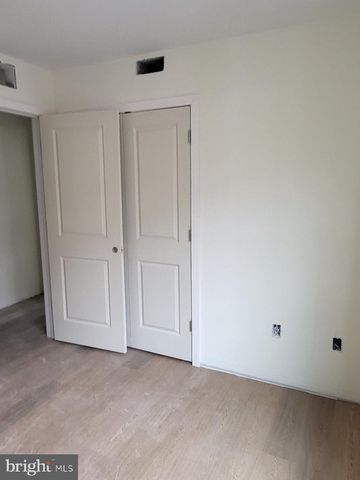 1224 EMPIRE AVE, Camden, NJ 08103