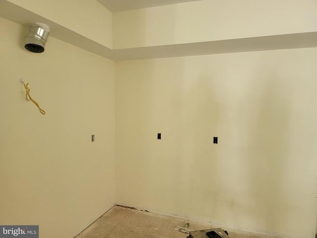 1224 EMPIRE AVE, Camden, NJ 08103