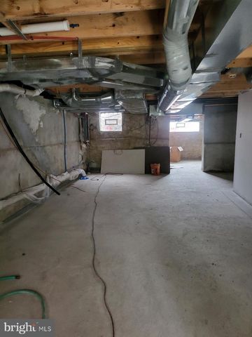 1224 EMPIRE AVE, Camden, NJ 08103