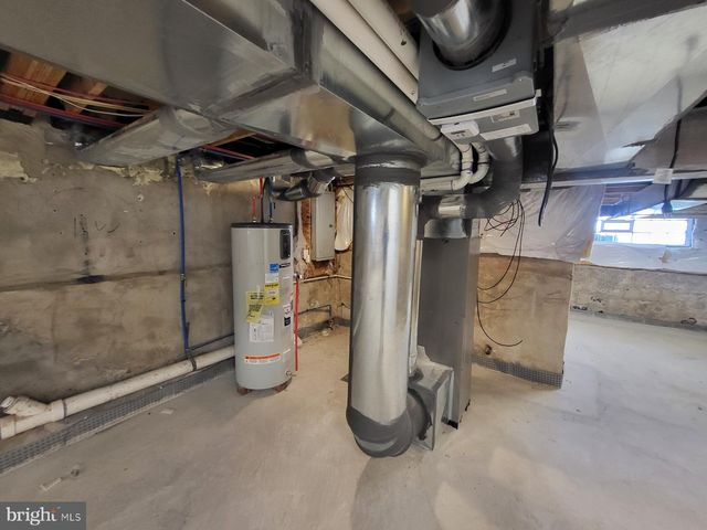 1224 EMPIRE AVE, Camden, NJ 08103