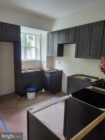 1224 EMPIRE AVE, Camden, NJ 08103