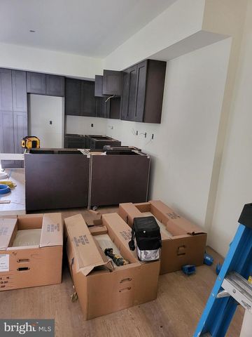 1224 EMPIRE AVE, Camden, NJ 08103