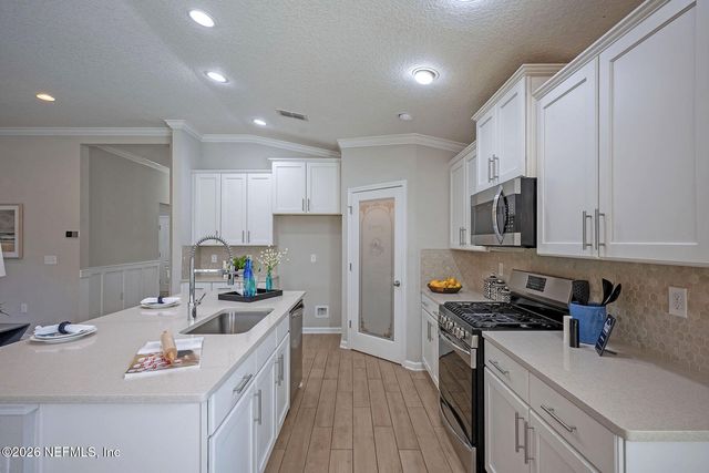 70 BALMORAL CASTLE Drive, Jacksonville, FL 32259