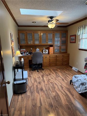 2173 Hawthorne Lane, Wilkesboro, NC 28697