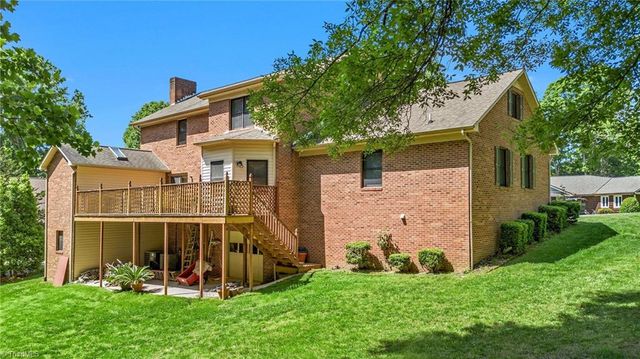 2173 Hawthorne Lane, Wilkesboro, NC 28697