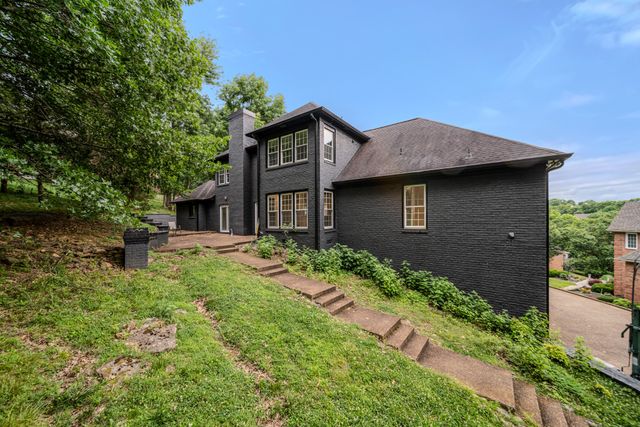 537 Natalie Dr, Goodlettsville, TN 37072