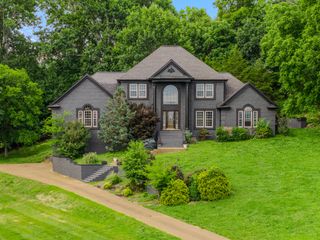 537 Natalie Dr, Goodlettsville, TN 37072