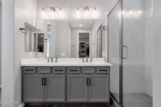 4132 E JONES Street, Gilbert, AZ 85295