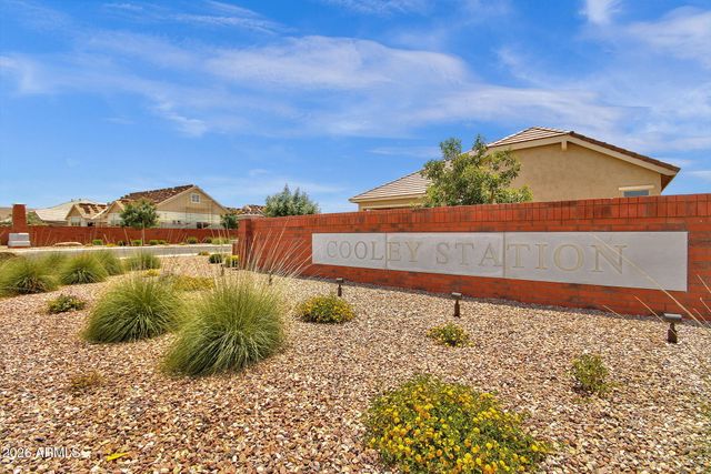 4132 E JONES Street, Gilbert, AZ 85295