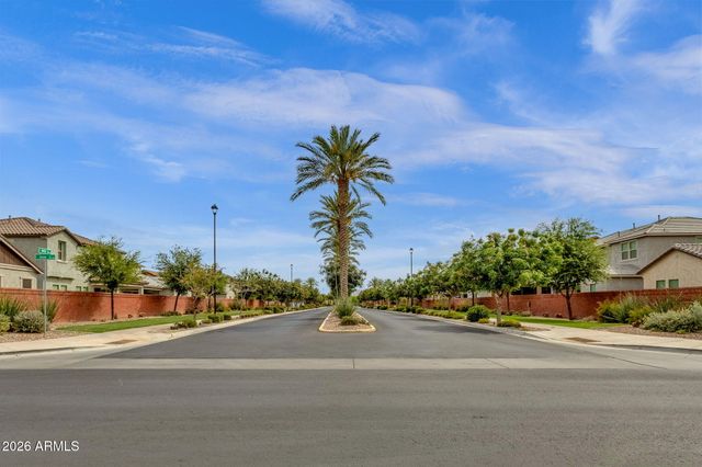 4132 E JONES Street, Gilbert, AZ 85295