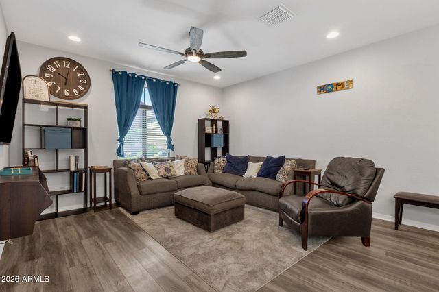 4132 E JONES Street, Gilbert, AZ 85295