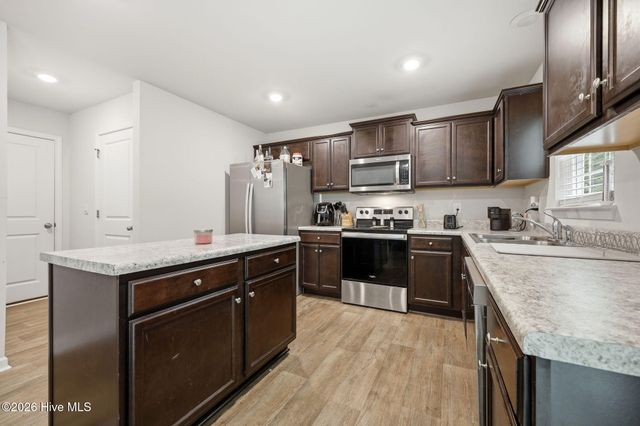 4561 Sandstone Drive, Greenville, NC 27858