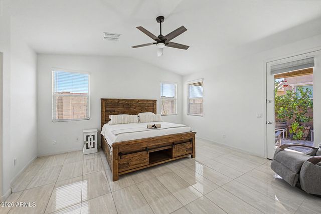 3414 W T RYAN Lane, Phoenix, AZ 85041