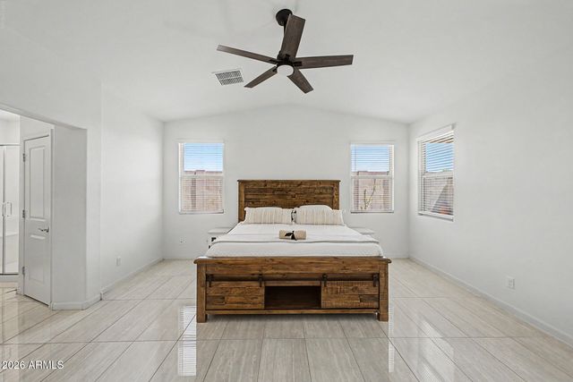3414 W T RYAN Lane, Phoenix, AZ 85041