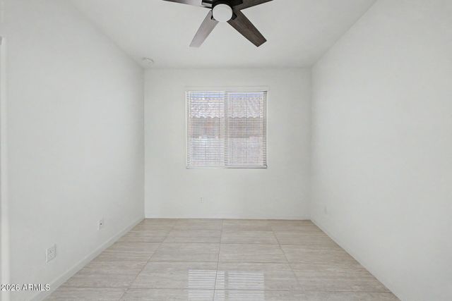 3414 W T RYAN Lane, Phoenix, AZ 85041