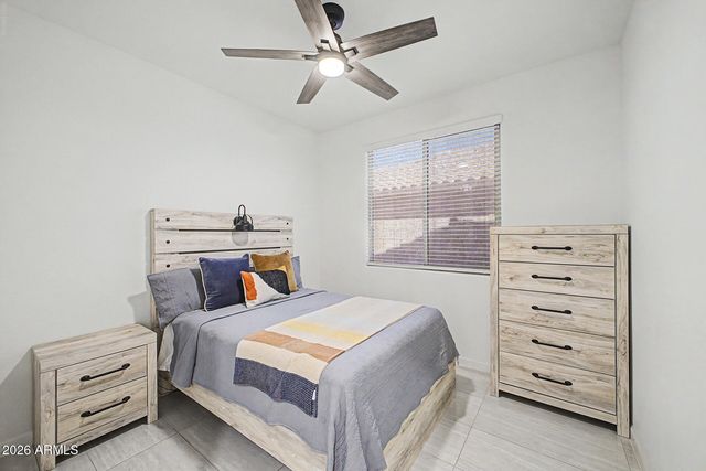 3414 W T RYAN Lane, Phoenix, AZ 85041