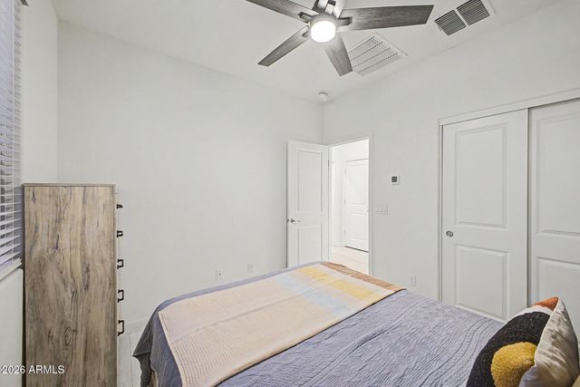 3414 W T RYAN Lane, Phoenix, AZ 85041