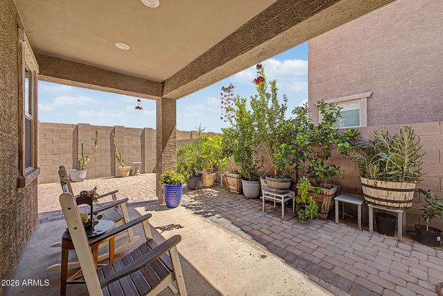 3414 W T RYAN Lane, Phoenix, AZ 85041