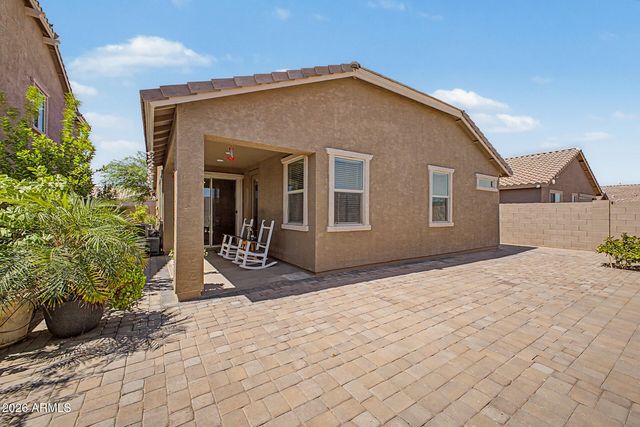 3414 W T RYAN Lane, Phoenix, AZ 85041