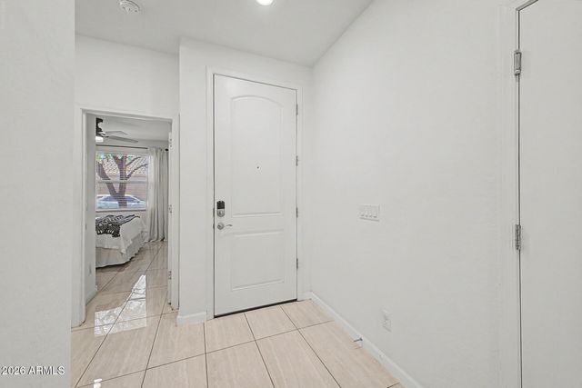3414 W T RYAN Lane, Phoenix, AZ 85041