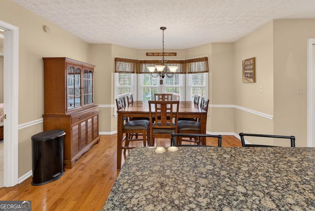 620 N Oakland Circle, Mcdonough, GA 30253