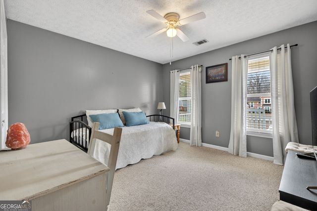 620 N Oakland Circle, Mcdonough, GA 30253