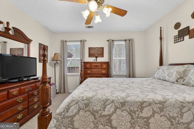 620 N Oakland Circle, Mcdonough, GA 30253